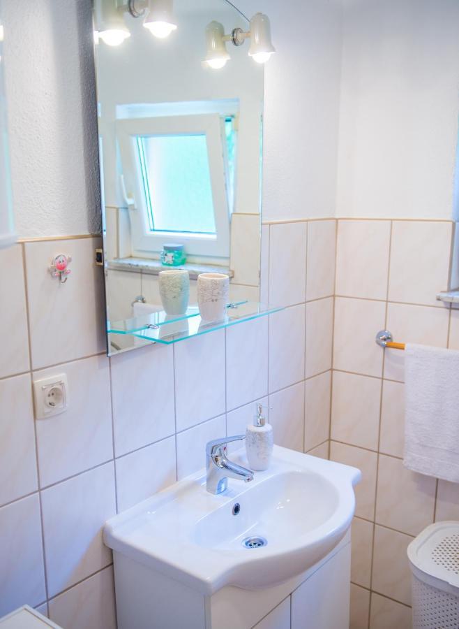 Holiday Home Narona Mostar Exterior photo