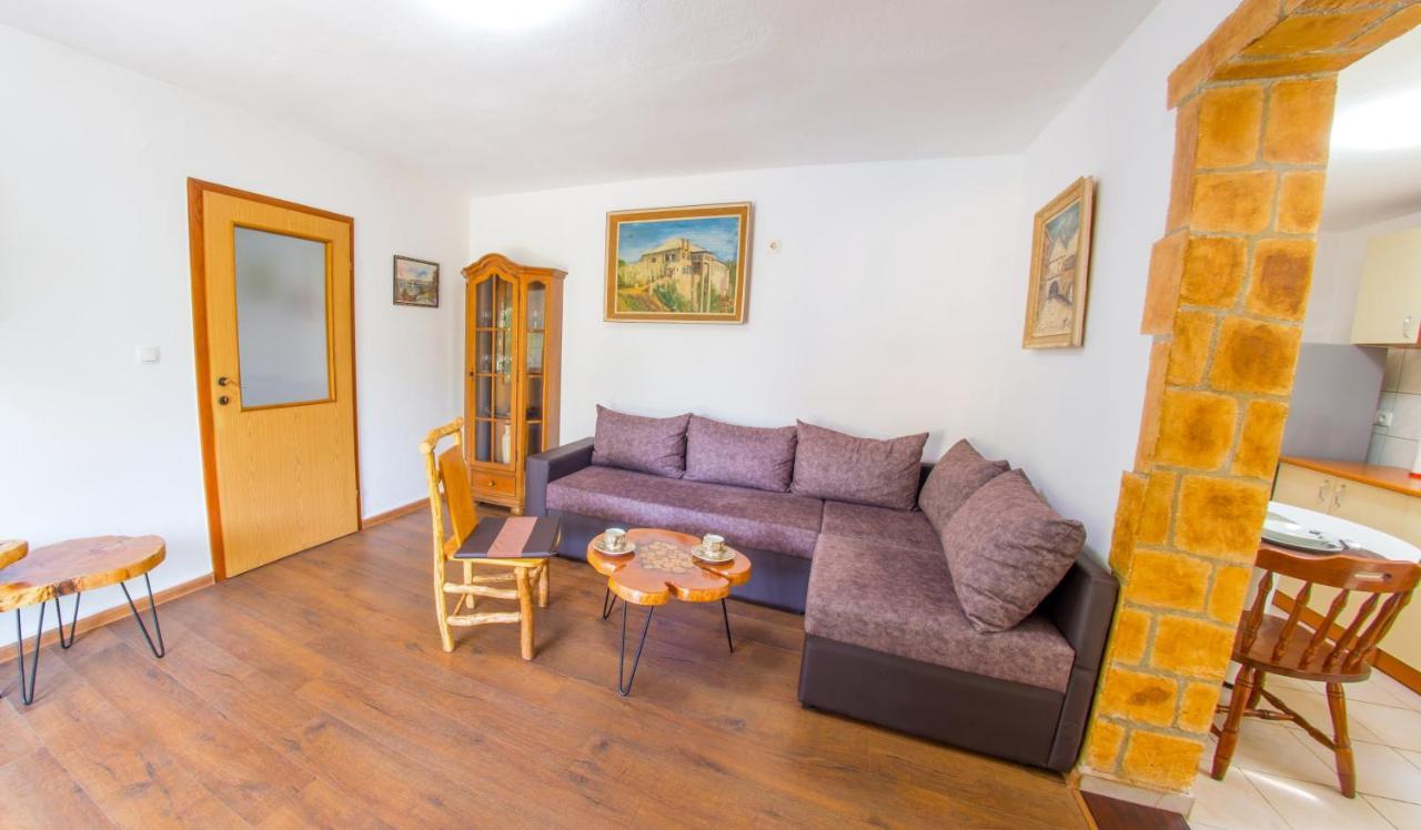 Holiday Home Narona Mostar Exterior photo